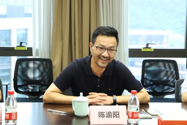 乐鱼董事长陈渝阳